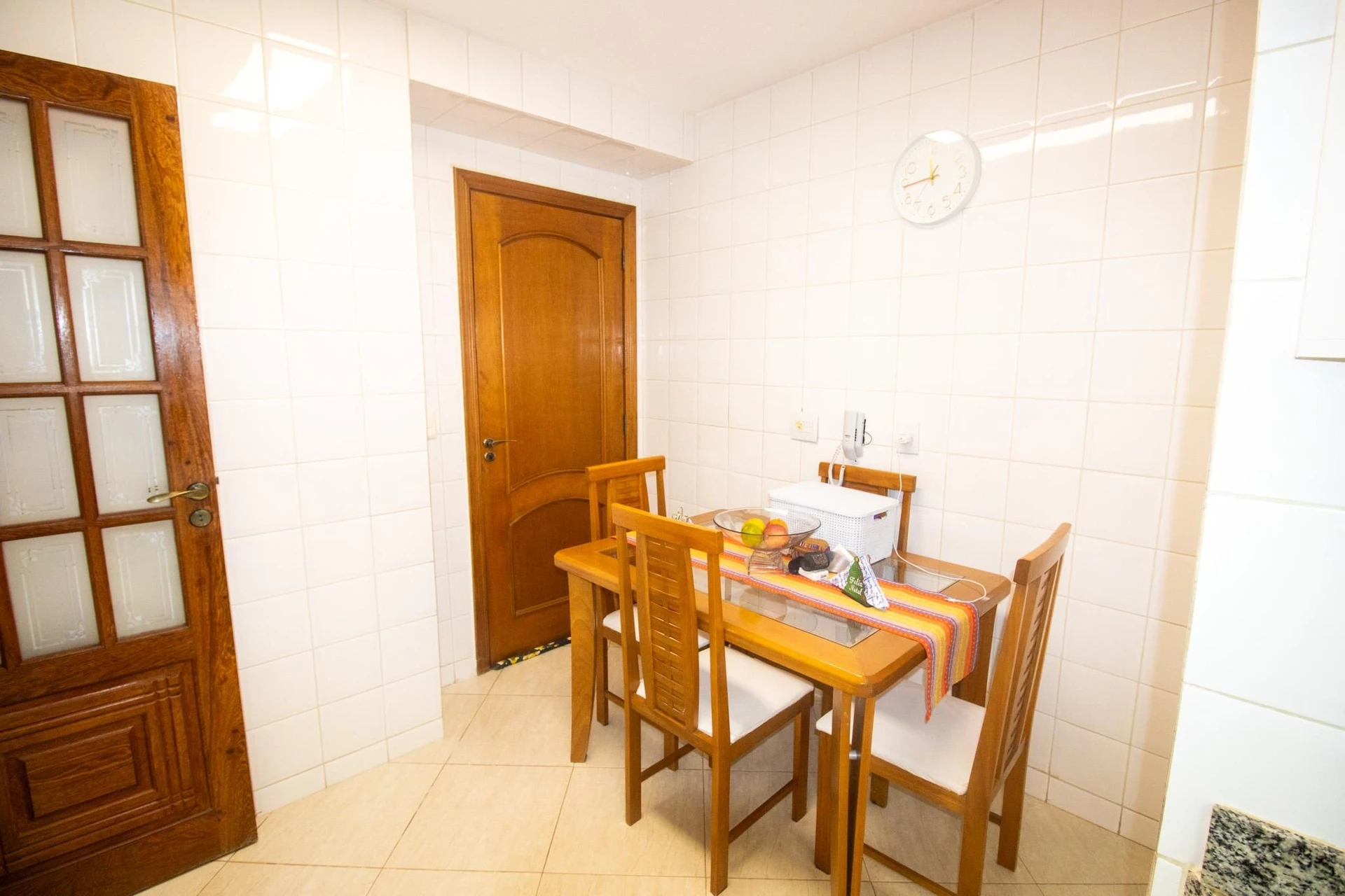 Furnished apartment with 3 bedrooms and a balcony — photo 72