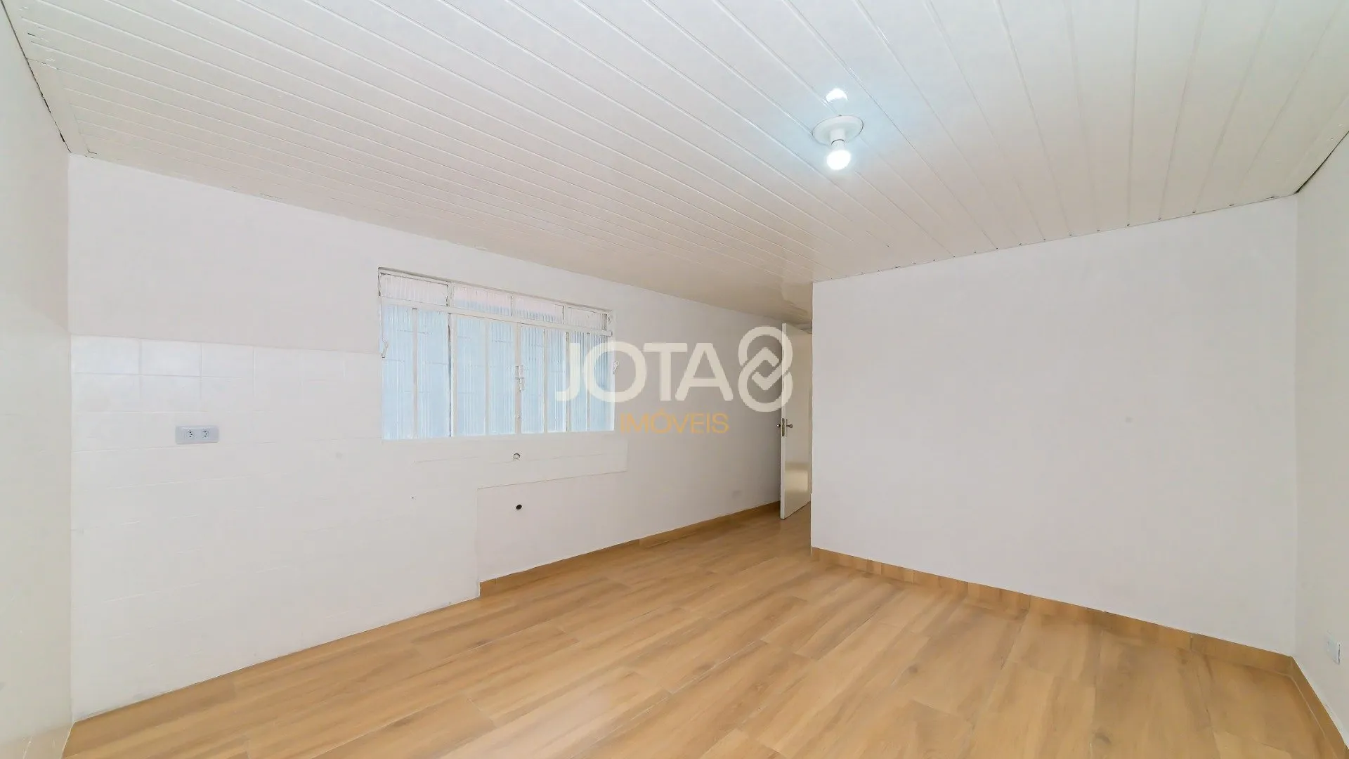 House, 160 m², with a grill on the balcony — photo 20