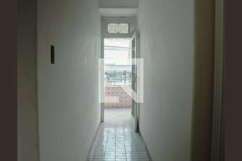 Rental house with balcony, 2 bedrooms and 120 m² — photo 9