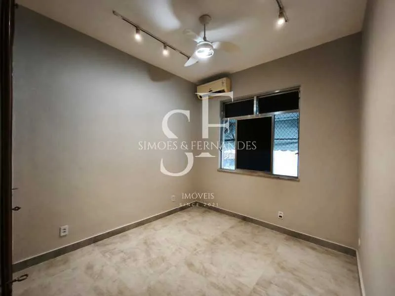 Washing machine in a 3-bedroom apartment, 152 m² — photo 4