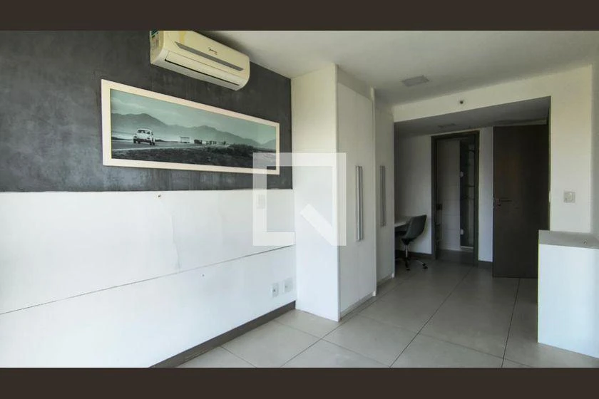 83 m² apartment with 1 en-suite and a balcony — photo 4