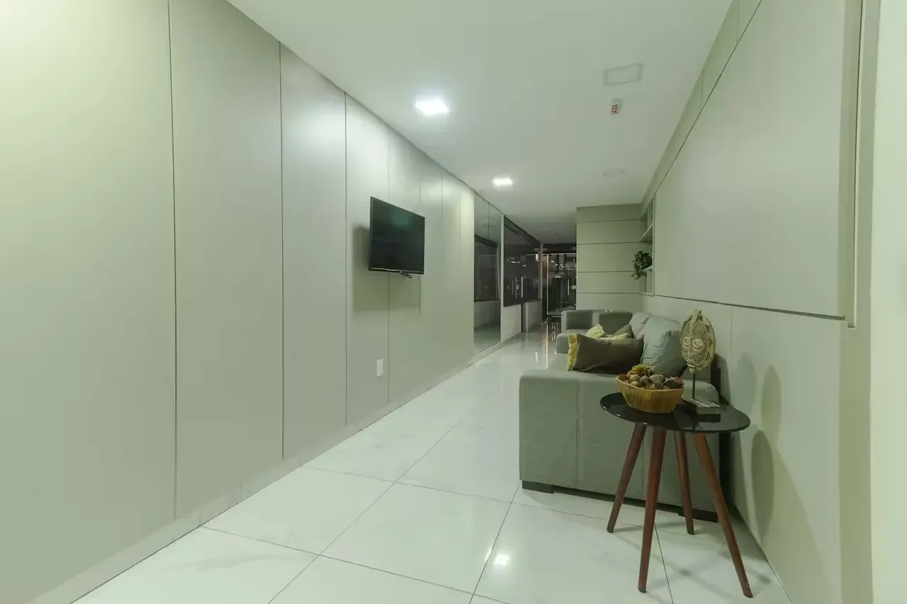 2-bedroom apartment with a washing machine in João Pessoa — photo 23