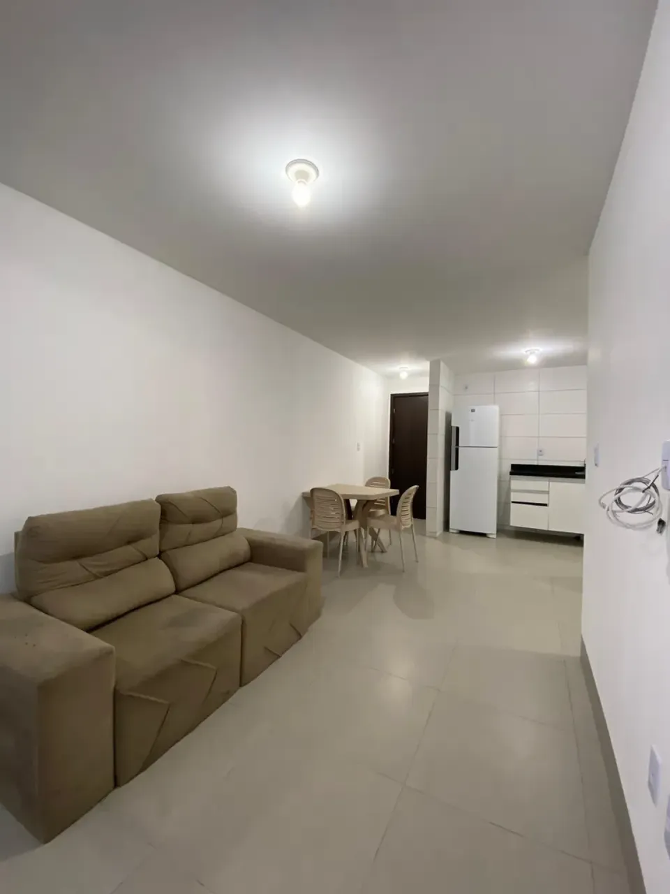 Furnished 2-bedroom apartment with gas open-plan kitchen