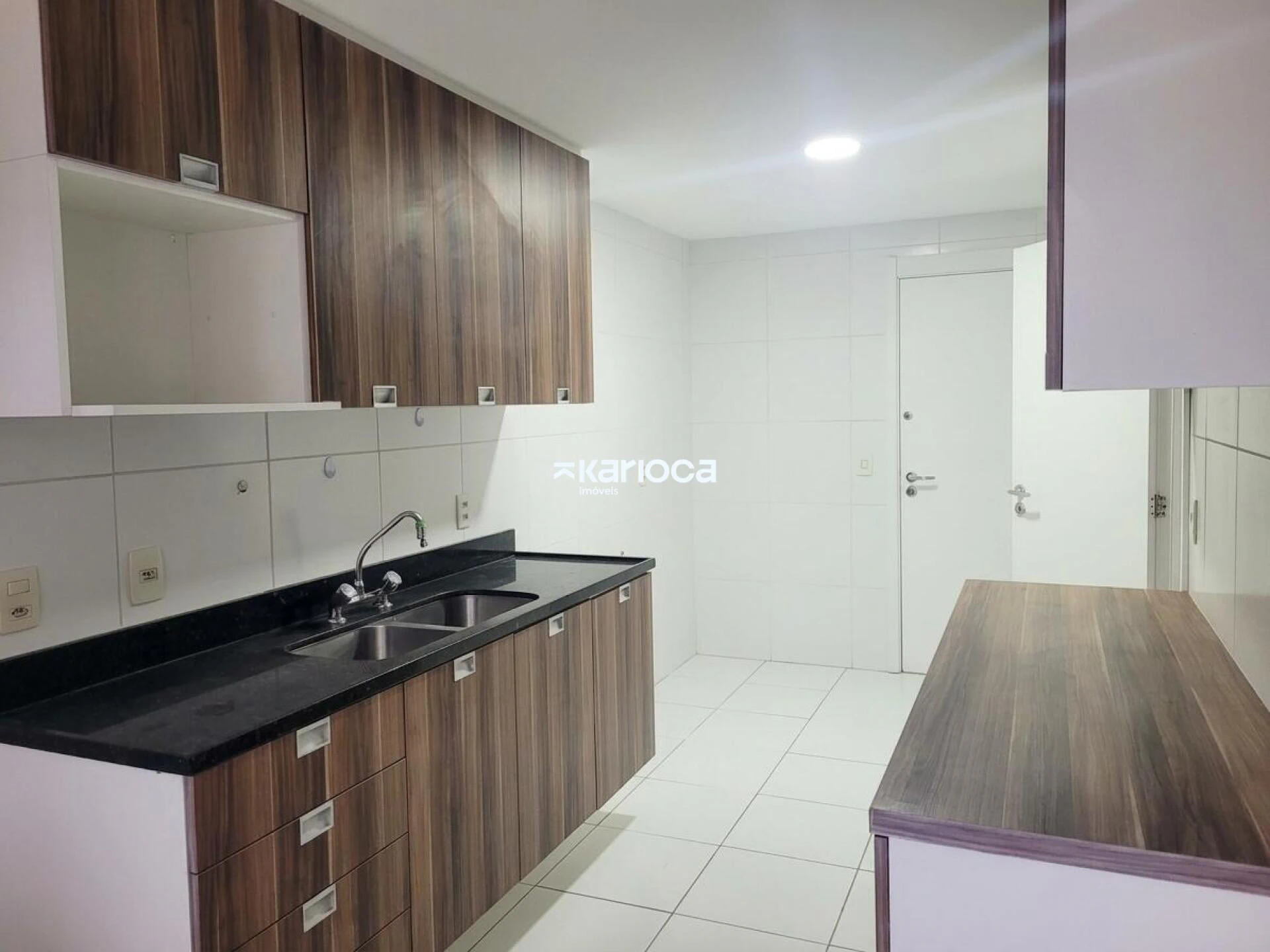 Apartamento de 169 m² com 4 suítes e 2 vagas — photo 9