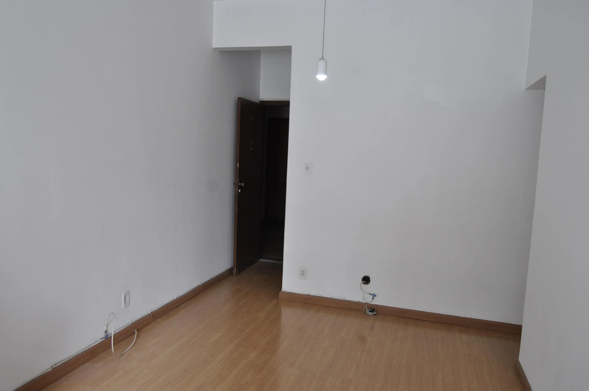 2-bedroom apartment with a private garden — photo 9