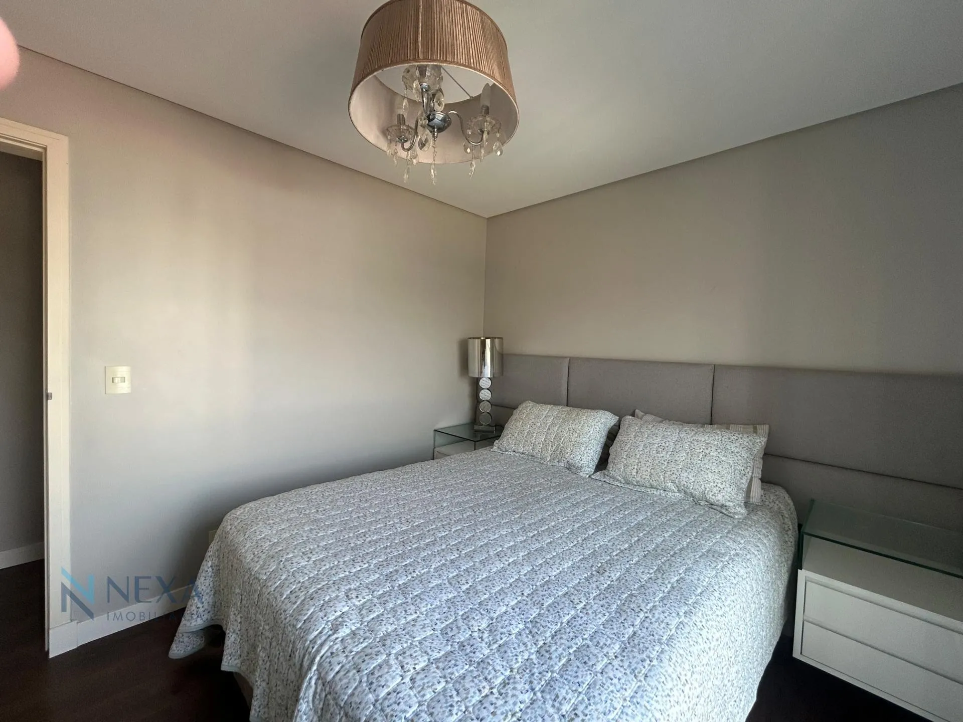 Furnished apartment with 2 en-suites and 152 m² — photo 20