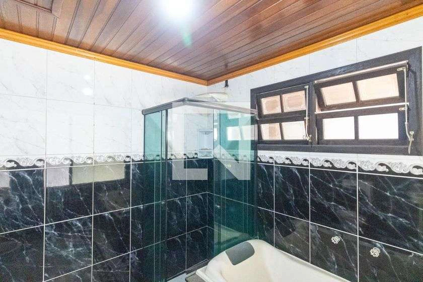 House with 2 bedrooms and 350 m² plus enclosed balcony — photo 10