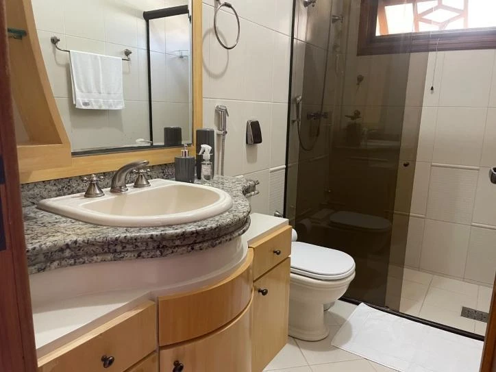 Casa de 5 dormitorios con balcón gourmet — photo 16