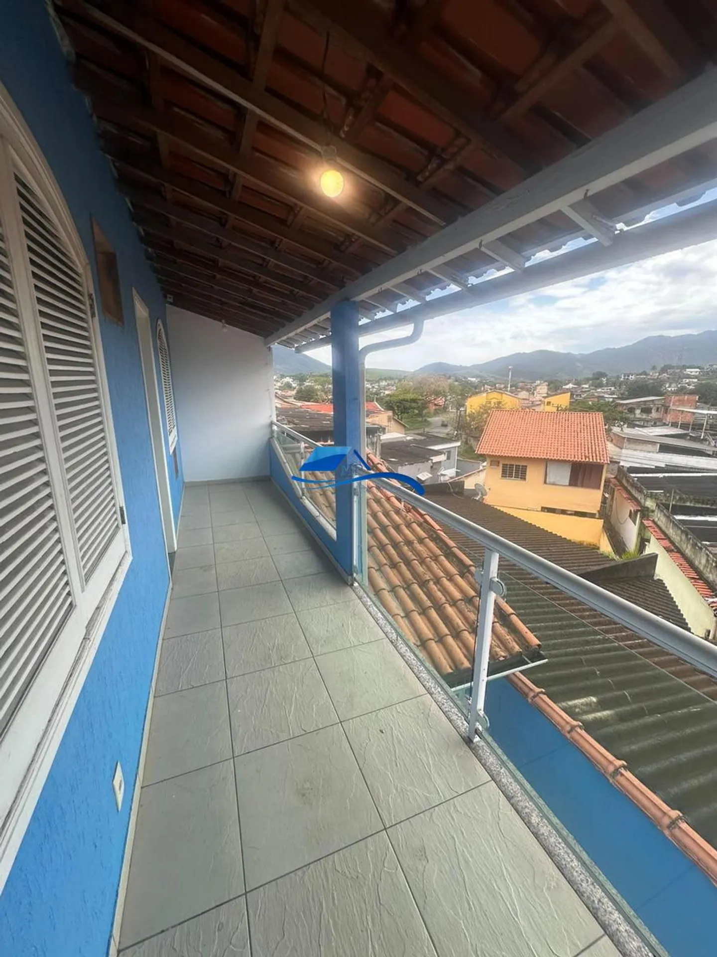 House, 153 m², with a washing machine — photo 42
