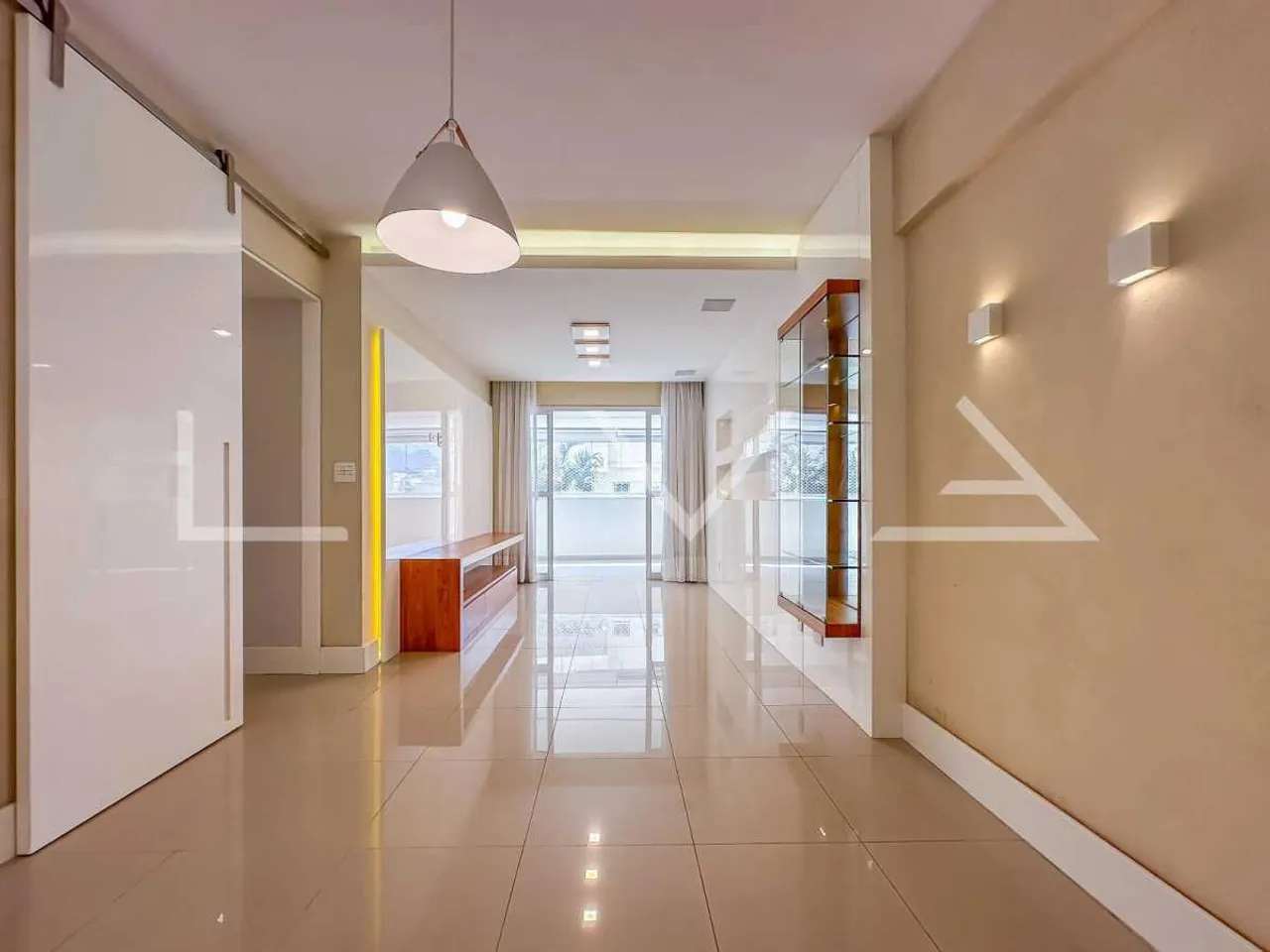 4 quartos e varanda envidraçada: apartamento de 107 m² — photo 9