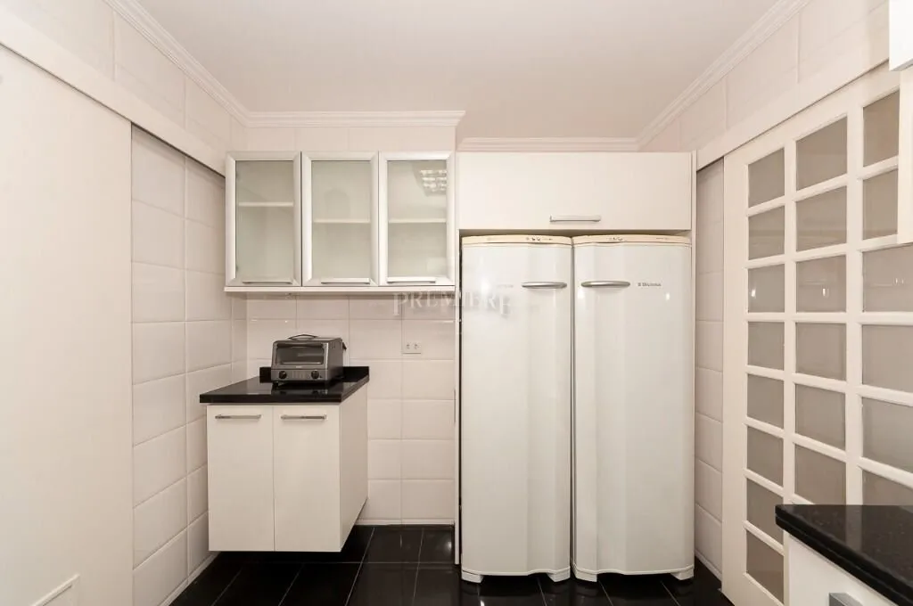 4-bedroom apartment with private barbecue — photo 19