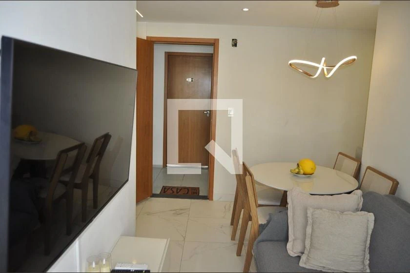 Furnished apartment, 37 m², with a home office — photo 3