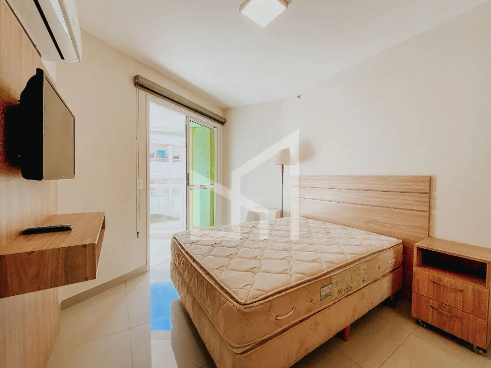One-bedroom apartment in a building with a sauna — photo 4