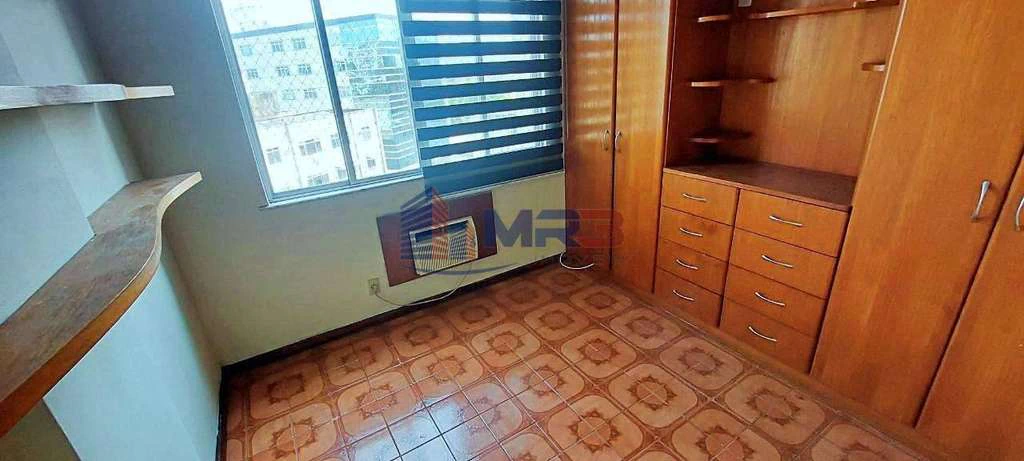 Apartment with 3 bedrooms and 4 bathrooms — photo 21