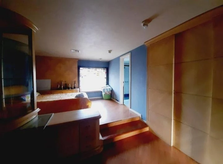 House with 4 bedrooms and a private garden — photo 7