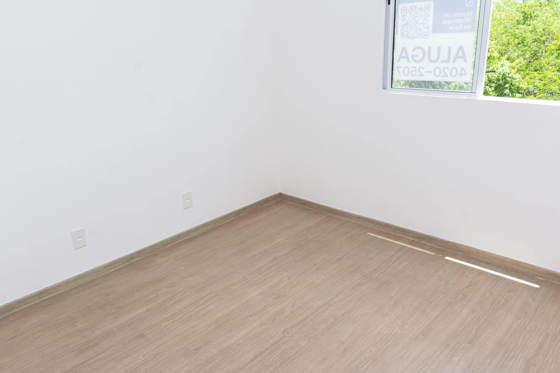 Rental apartment with 2 bedrooms and a balcony — photo 27