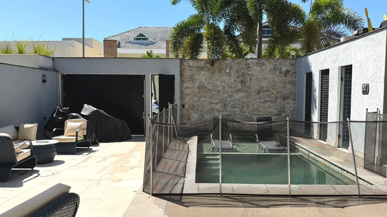 Furnished house with 4 bedrooms and 5 bathrooms — photo 9