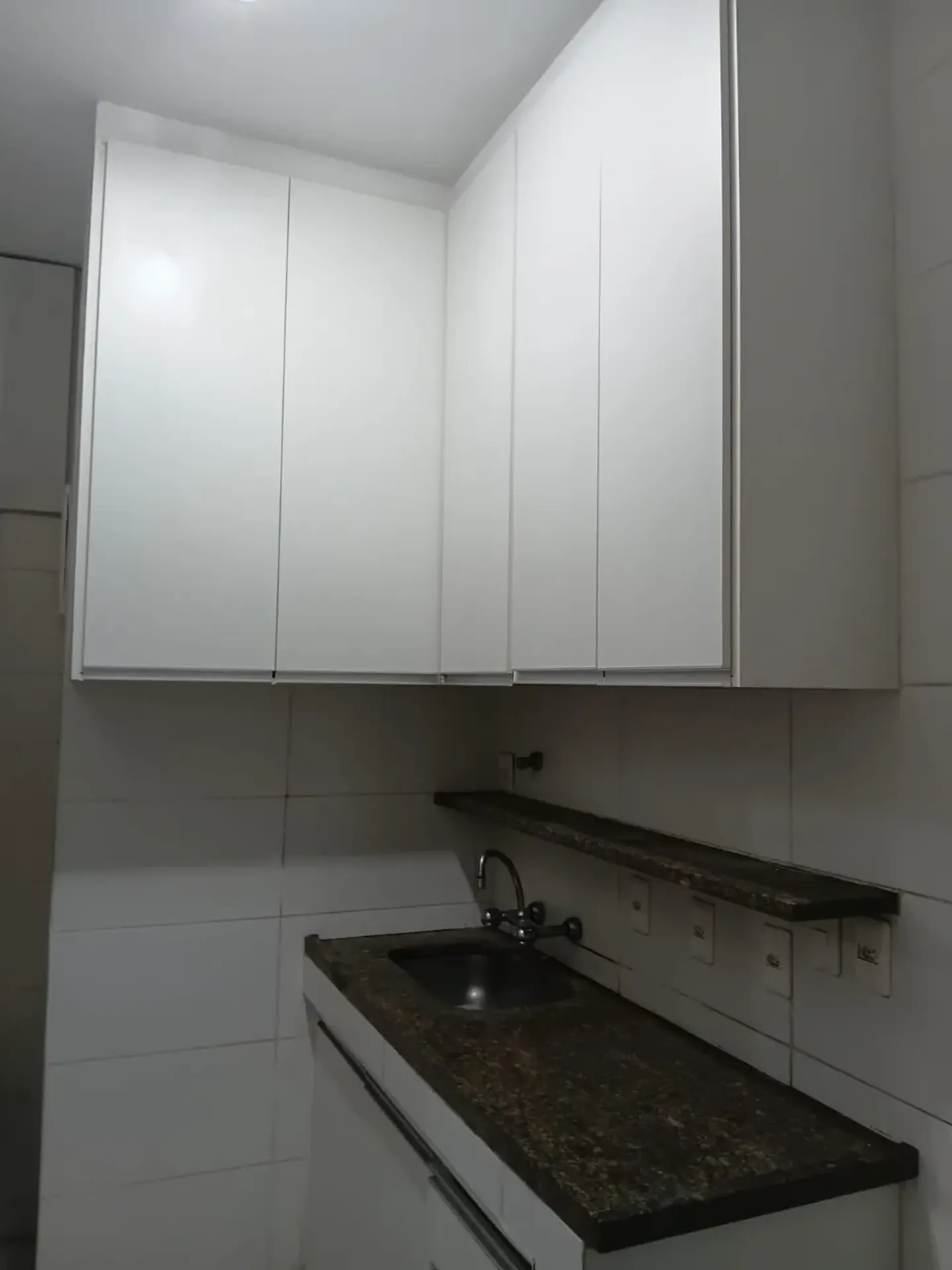 75 m² apartment with a walk-in closet and a home office — photo 22