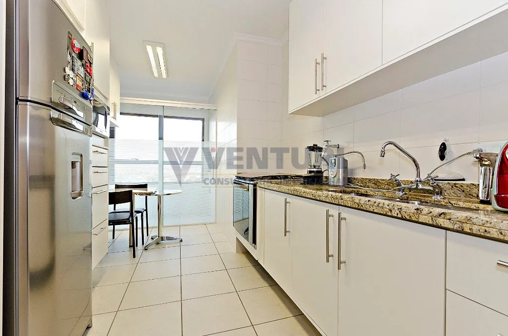Furnished 3-bedroom apartment with open gas kitchen — photo 42
