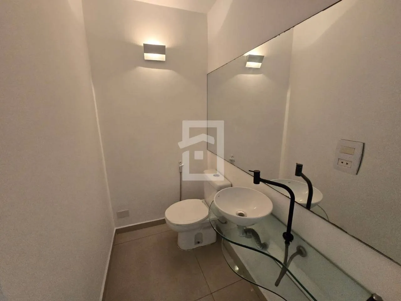 Triplex house with 4 bedrooms and 2 en-suites — photo 16