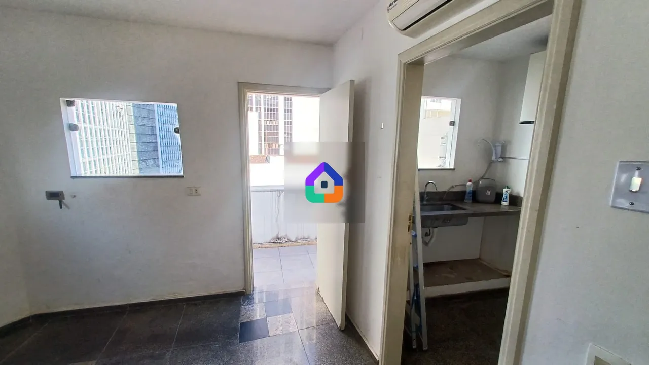 Duplex penthouse with 5 bedrooms and balcony — photo 16