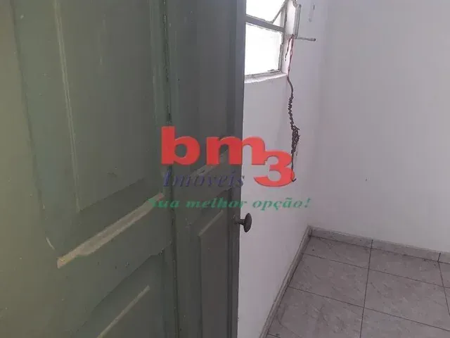 Unfurnished studio with 1 bedroom and 1 bathroom — photo 11
