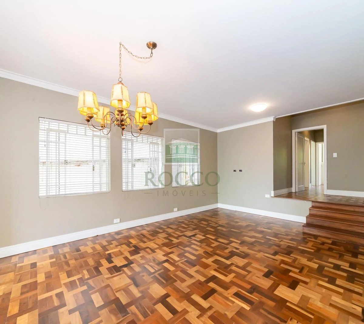 3-bedroom apartment with a washing machine in Curitiba — photo 9