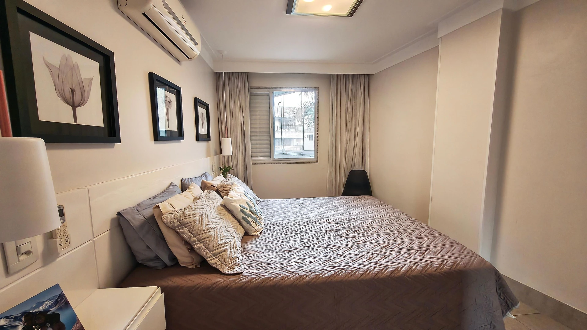 Furnished apartment, 160 m², with a glass-enclosed balcony — photo 9