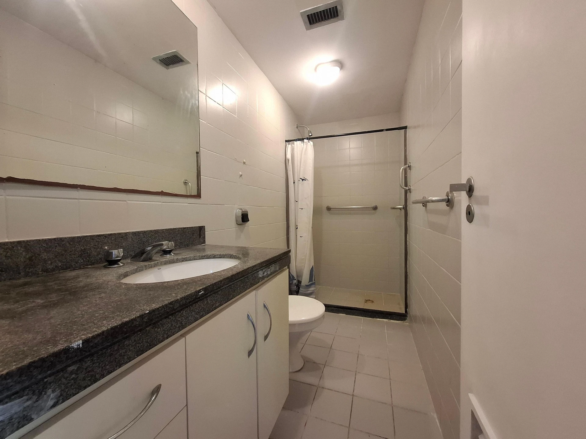 2 quartos e janelas do piso ao teto: apartamento de 75 m² — photo 40