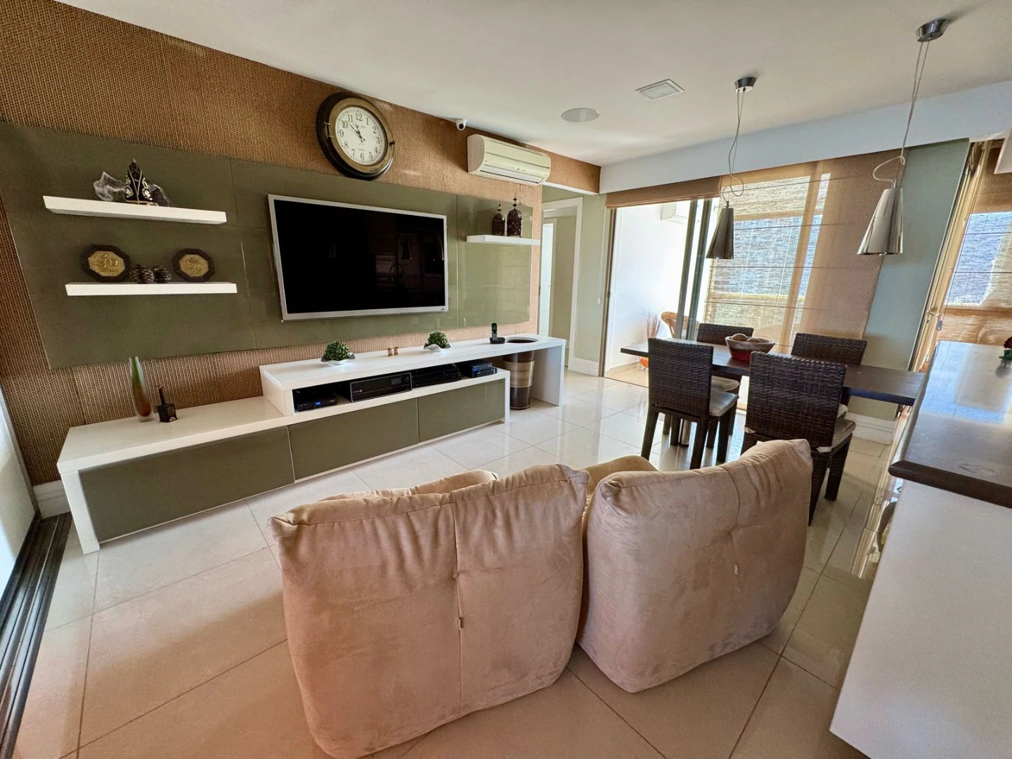 Apartamento mobiliado com 4 quartos e 260 m² — photo 20