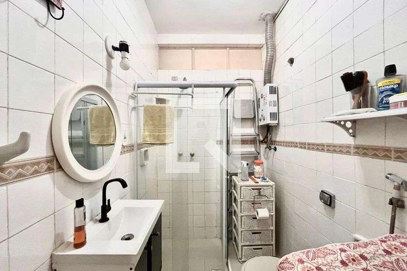 Furnished 40 m² apartment with 1 bedroom and 1 bathroom — photo 12