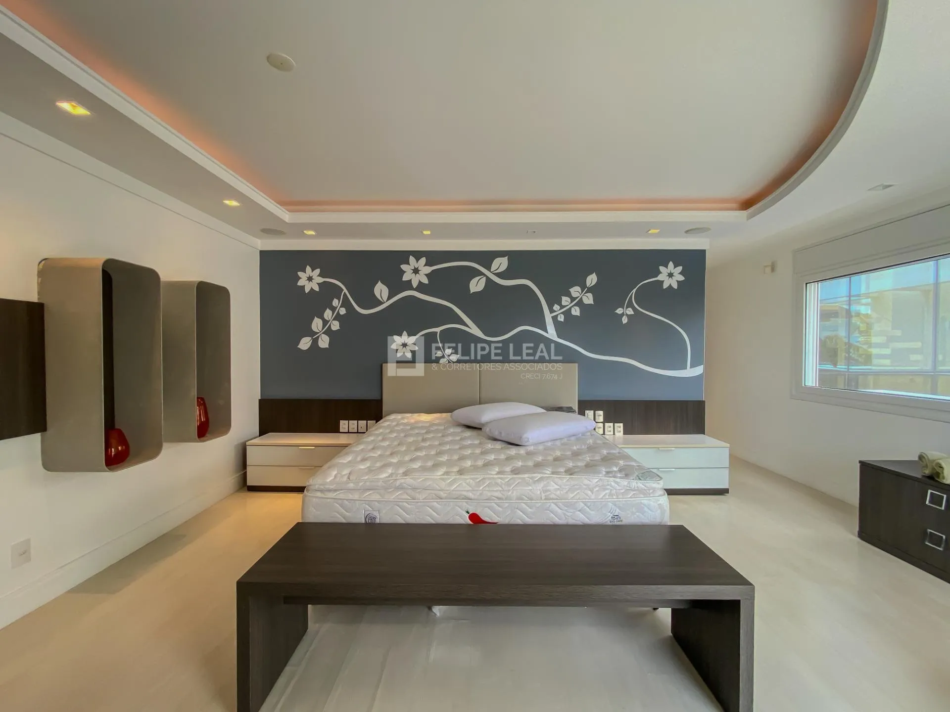 Casa em condomínio com 9 dormitórios e 8 suítes — photo 27