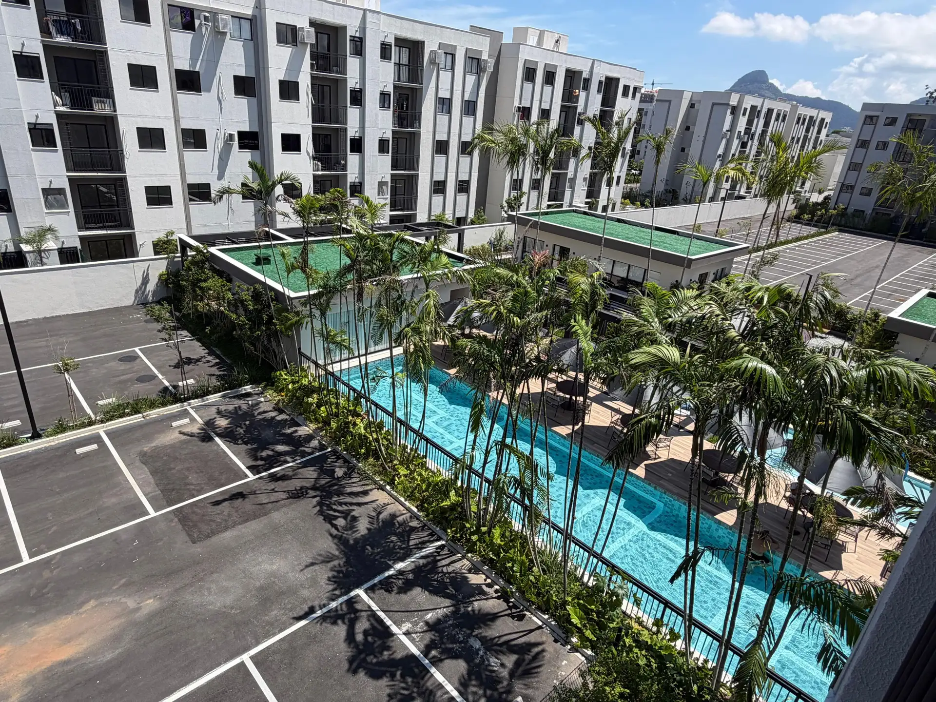 Apartamento sem mobília com 2 quartos e varanda — photo 4