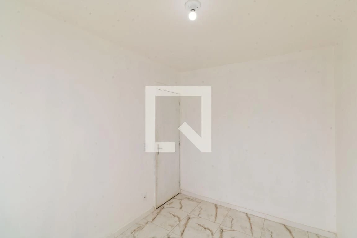 Apartamento sem mobília com 2 quartos e cozinha integrada — photo 44