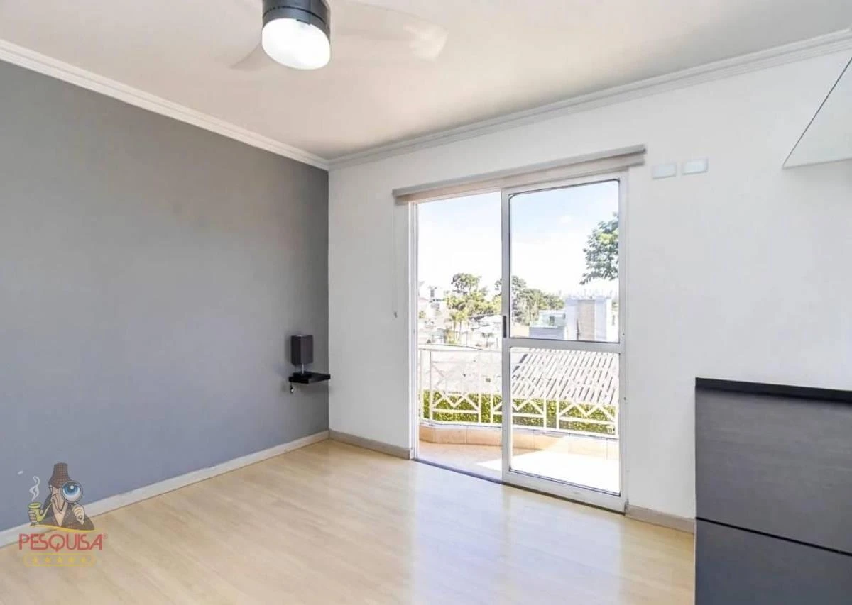 120 m² house with a washing machine and a home office — photo 15