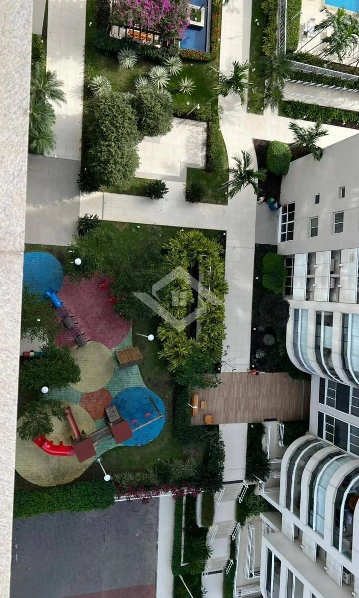 Furnished 2-bedroom apartment with glassed balcony — photo 5