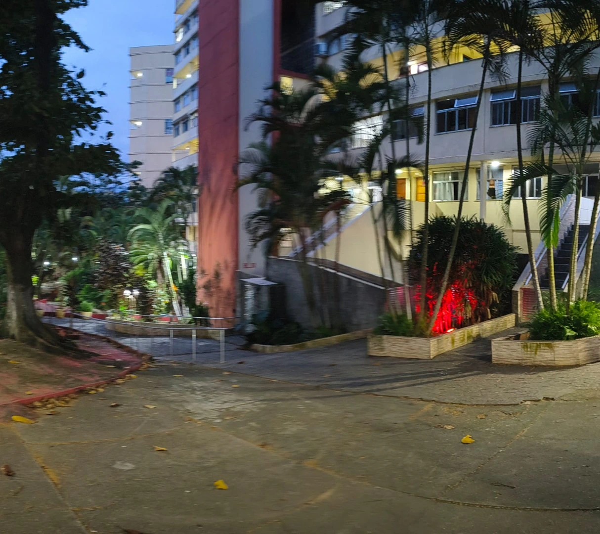 Apartamento com 2 quartos e cozinha fechada — photo 9