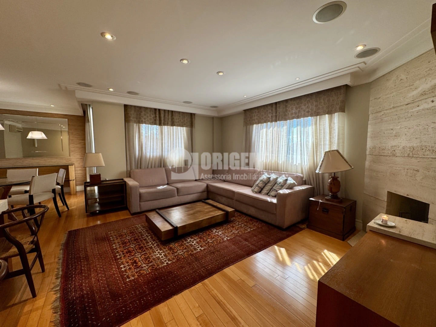 2-bedroom apartment with a bathtub in Curitiba — photo 7