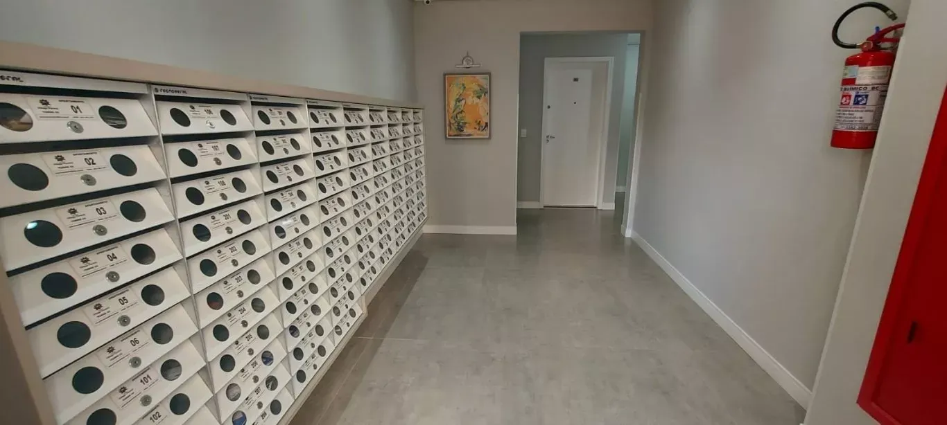 Wood or laminate floors in a 2-bedroom apartment, 53 m² — photo 30
