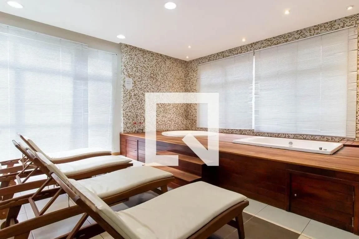 2-bedroom apartment in a building with an indoor pool — photo 37