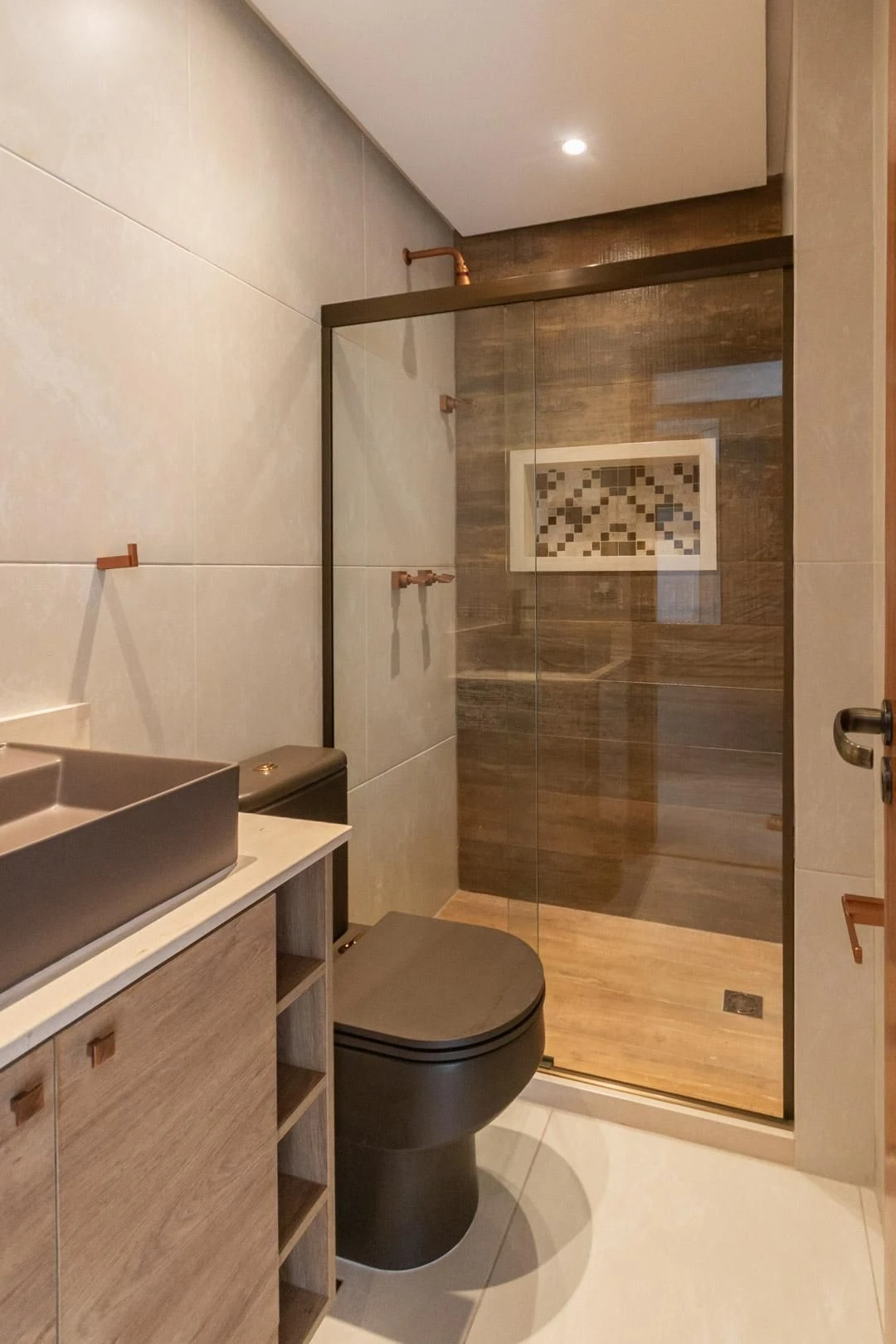 Робоче місце та 2 спальні: квартира 61 м² — photo 34
