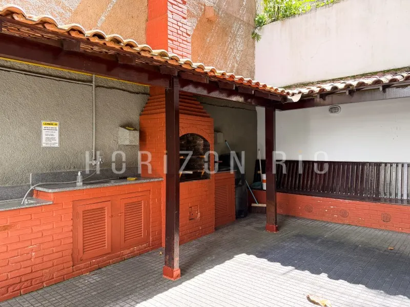 4-bedroom apartment with a home office in Rio de Janeiro — photo 6