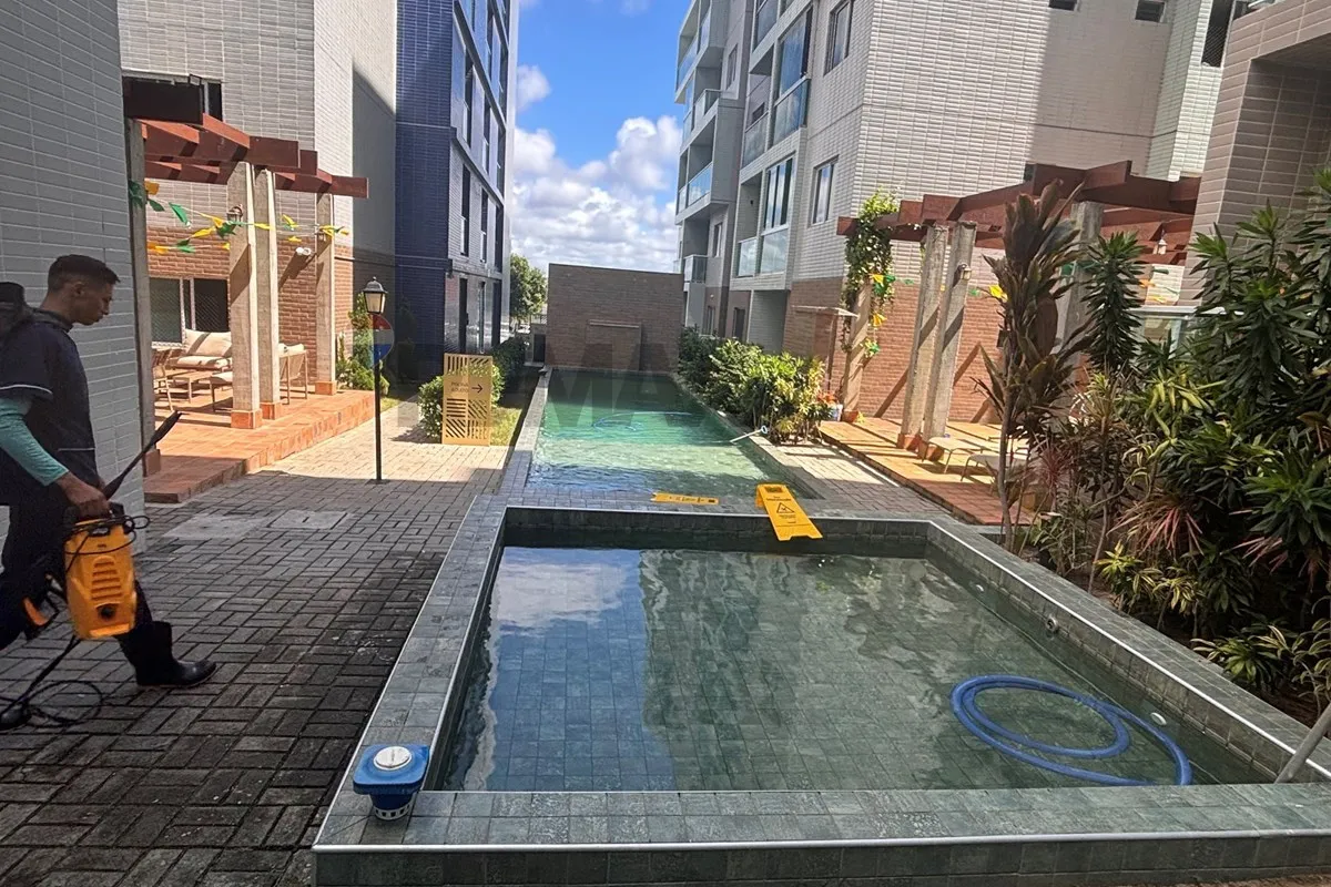 2-bedroom apartment with a private BBQ — photo 6