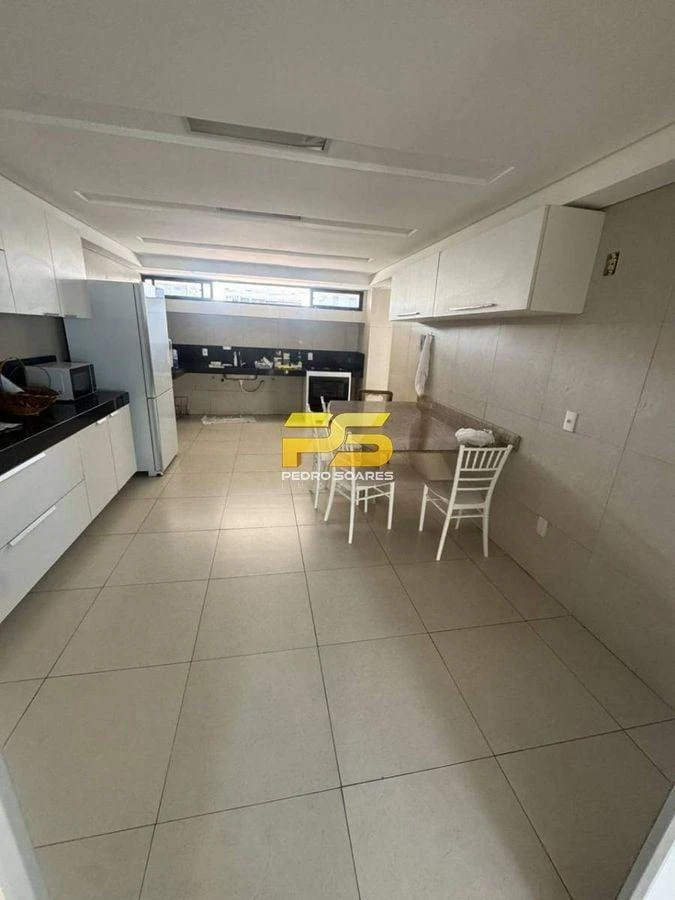 Furnished apartment, 1000 m², with a glass-enclosed balcony — photo 14