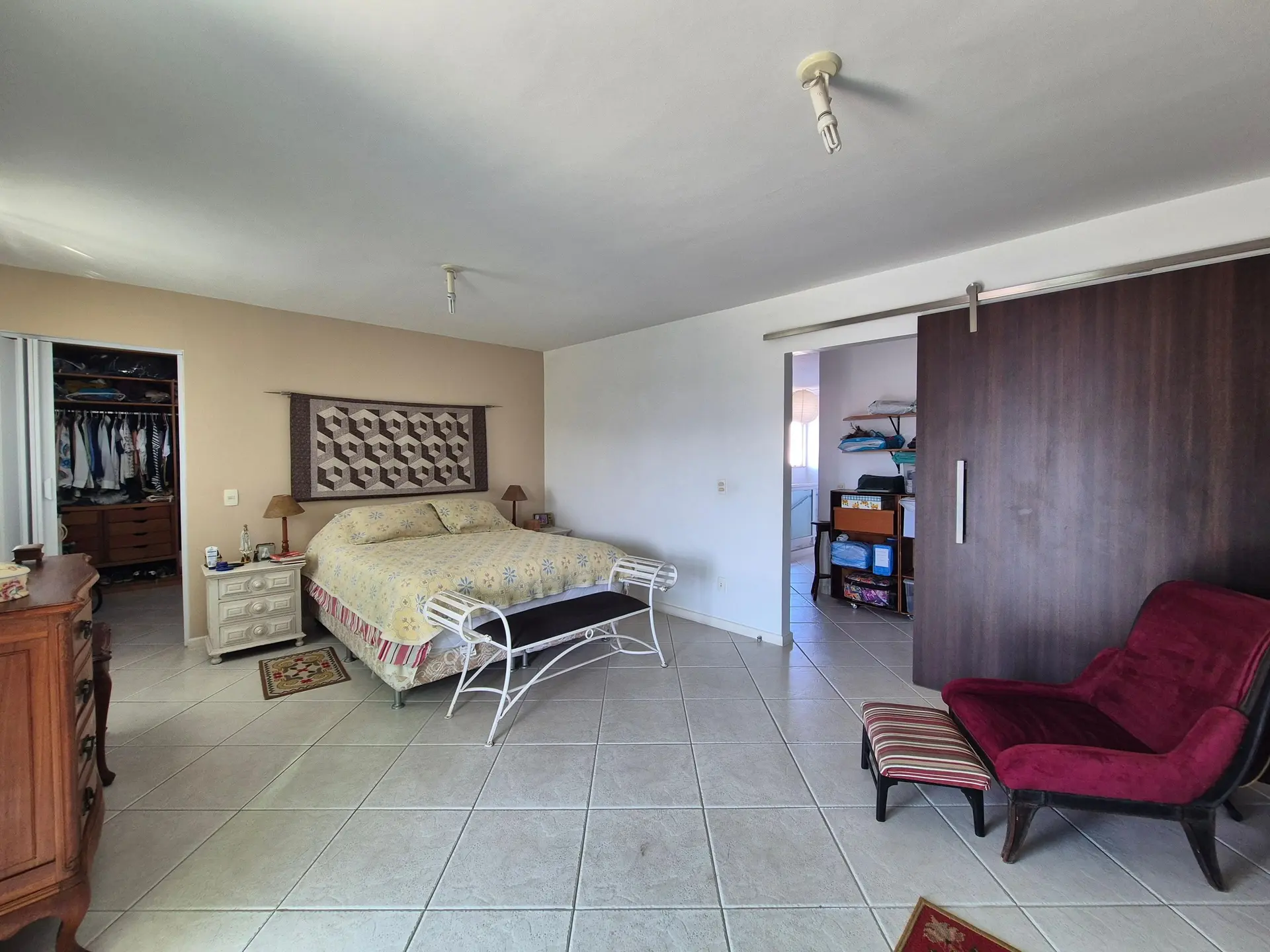 Mountain view in a 4-bedroom apartment, 265 m² — photo 16