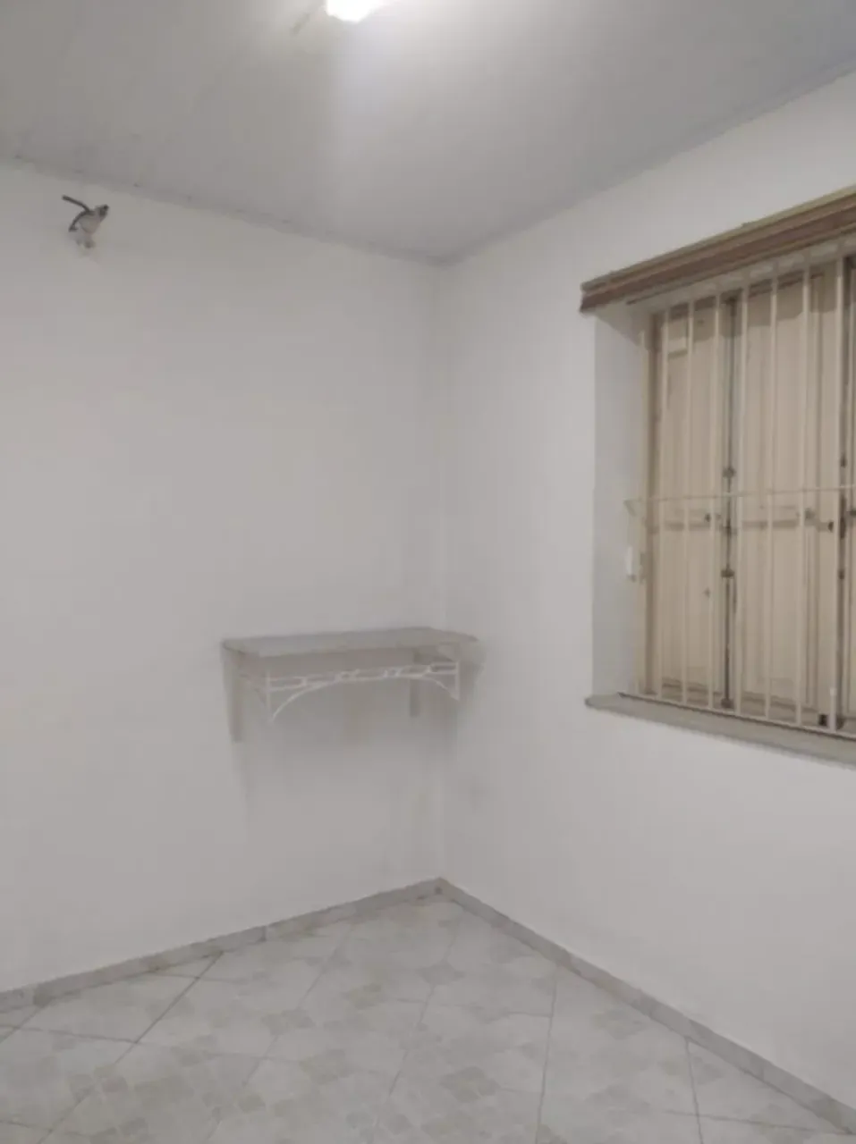 Casa sem mobília com 3 quartos e 1 banheiro — photo 16