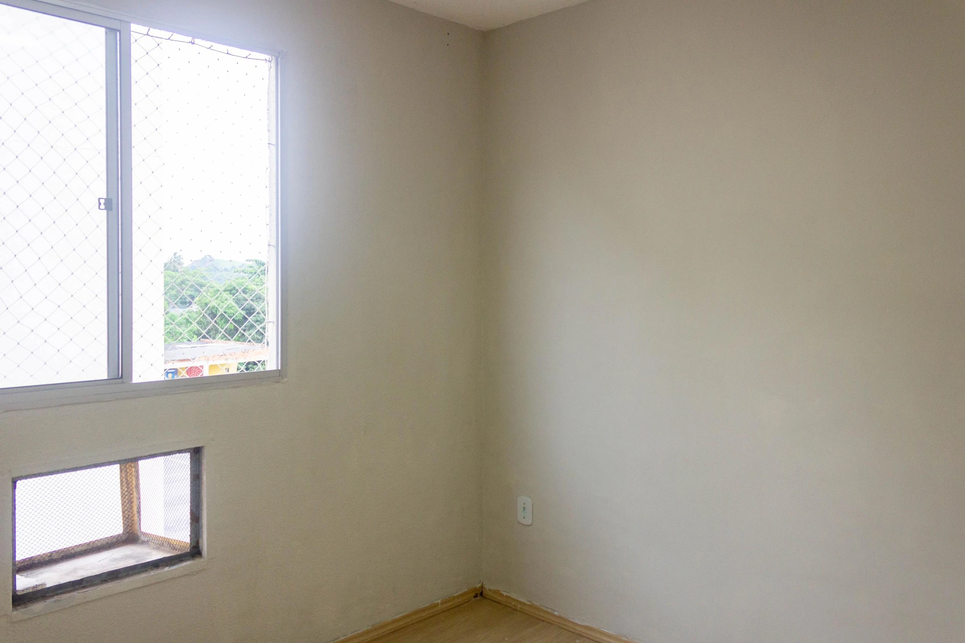 2-bedroom apartment in a building with a pool — photo 11