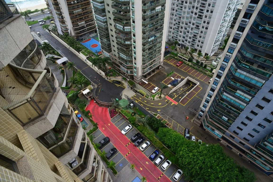 Apartamento, 139 m², com janelas do piso ao teto — photo 24
