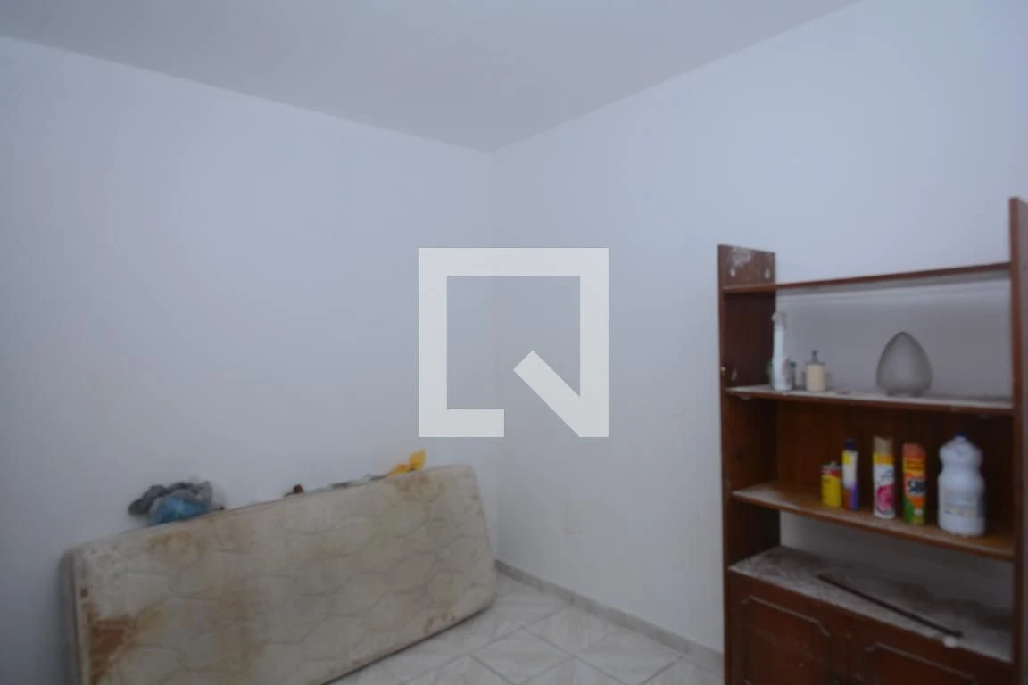 Casa sem mobília com 2 quartos, 1 banheiro e vaga — photo 38