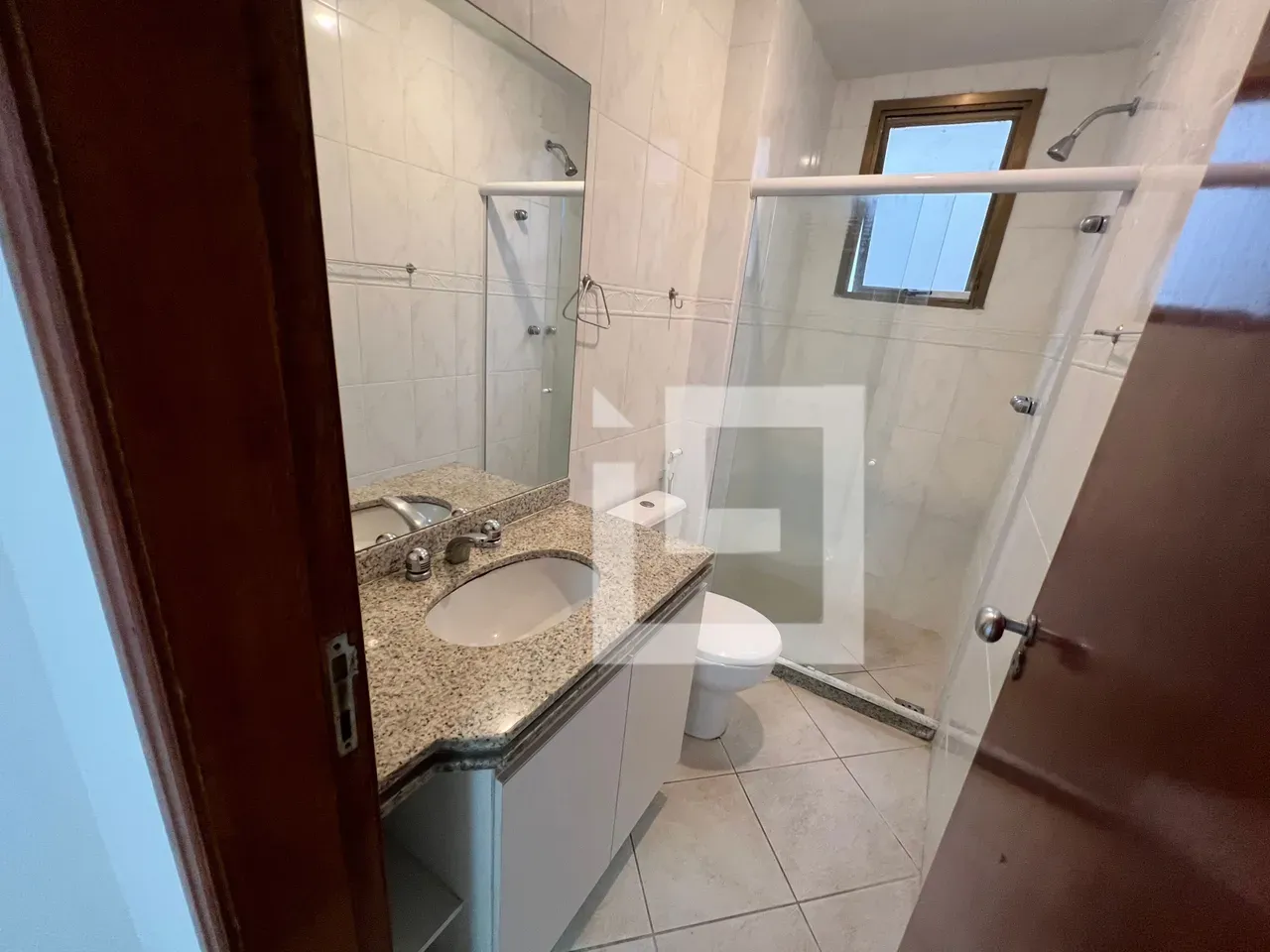 3-bedroom apartment, 1 with its own bathroom, 85 m² — photo 12